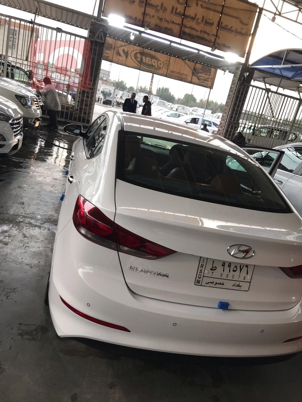 هیوندای ئەلەنترا